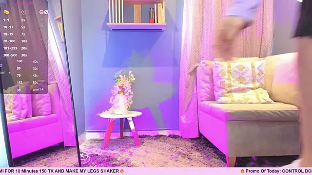 Snapshot of _EmilyJireh_ chatting on June 14, 5:37 pm EmilyJireh online show from June 14, 5:37 pm