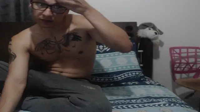 Tobicutee online show from May 1, 3:33 am