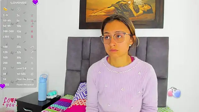 Snapshot of tatiana_valencia chatting on June 15, 12:18 pm tatiana valencia online show from June 15, 12:18 pm