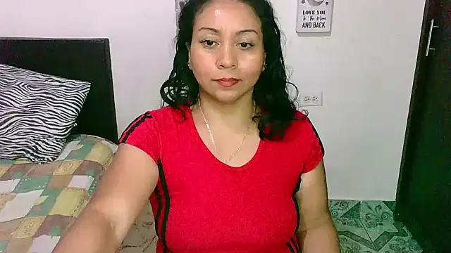 zaray bella online show from February 14, 2:07 am