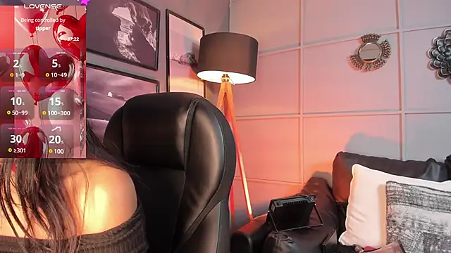 Giovanna oliveira online show from February 12, 12:37 am