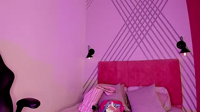 Giovanna oliveira online show from November 3, 11:22 am