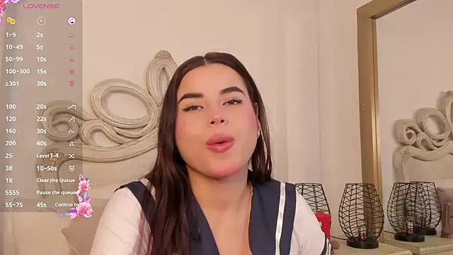 Snapshot of Victoria_vallejo_ chatting on March 7, 3:18 pm Victoria vallejo  online show from March 7, 3:18 pm