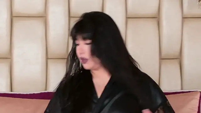 Alexa Miss online show from November 22, 7:24 pm