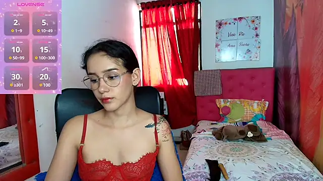 miley blue  online show from March 17, 7:15 pm