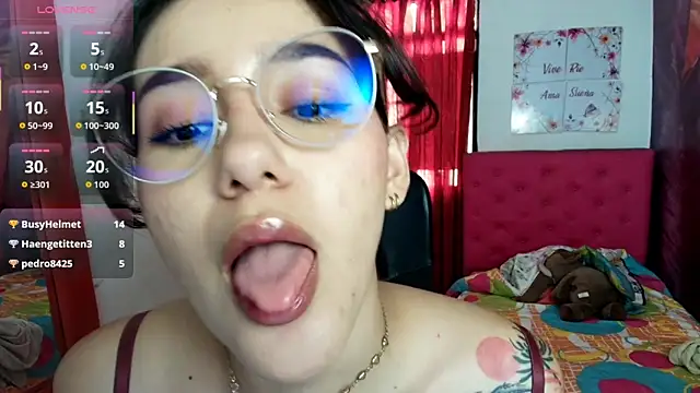 miley blue  online show from February 18, 7:21 pm