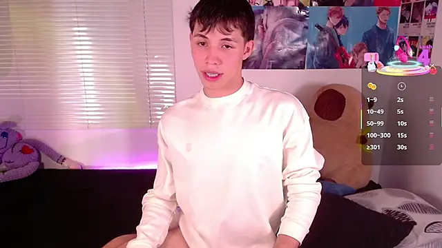 Snapshot of angel_bless19 chatting on March 1, 9:15 pm angel bless19 online show from March 1, 9:15 pm