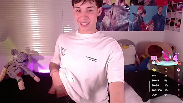 Snapshot of angel_bless19 chatting on March 5, 10:21 pm angel bless19 online show from March 5, 10:21 pm