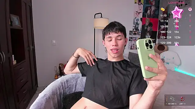 Snapshot of angel_bless19 chatting on September 13, 9:03 pm angel bless19 online show from September 13, 9:03 pm