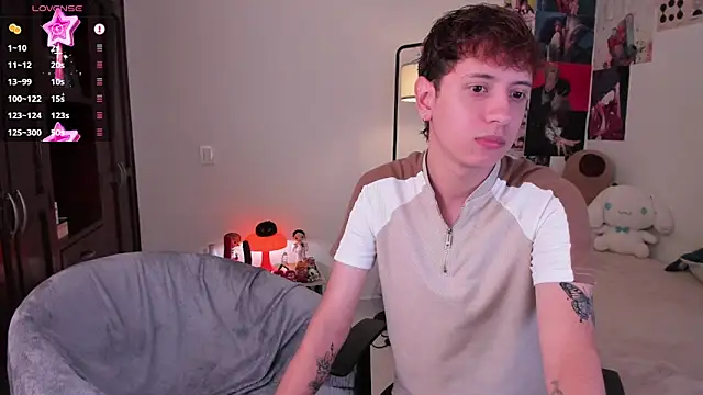 Snapshot of angel_bless19 chatting on October 1, 10:16 pm angel bless19 online show from October 1, 10:16 pm