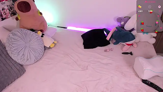 Snapshot of angel_bless19 chatting on October 16, 10:22 pm angel bless19 online show from October 16, 10:22 pm