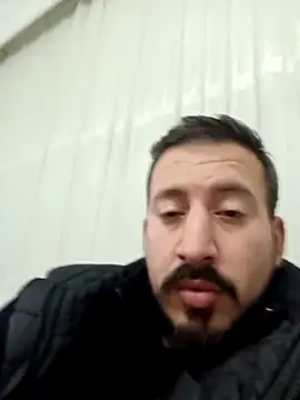 Snapshot of Karizmatikman chatting on March 24, 4:45 pm Karizmatikman online show from March 24, 4:45 pm