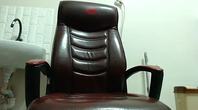 hardbigcock16 online show from December 16, 10:18 am