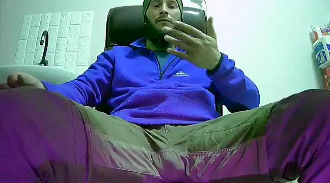 hardbigcock16 online show from January 4, 2:04 pm