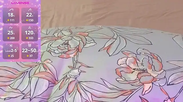 Snapshot of rosebelle11111 chatting on February 25, 7:42 am rosebelle11111 online show from February 25, 7:42 am