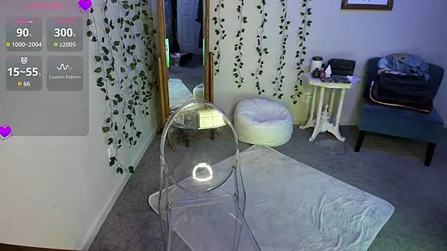 Snapshot of Peaches_N_Kreme chatting on May 28, 2:31 am Peaches N Kreme online show from May 28, 2:31 am