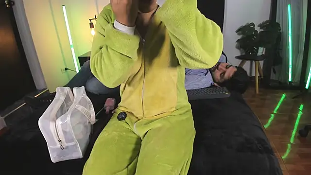 -soulmate-s online show from January 16, 1:59 pm