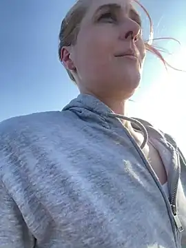 JoleneFuego online show from March 22, 2:58 pm