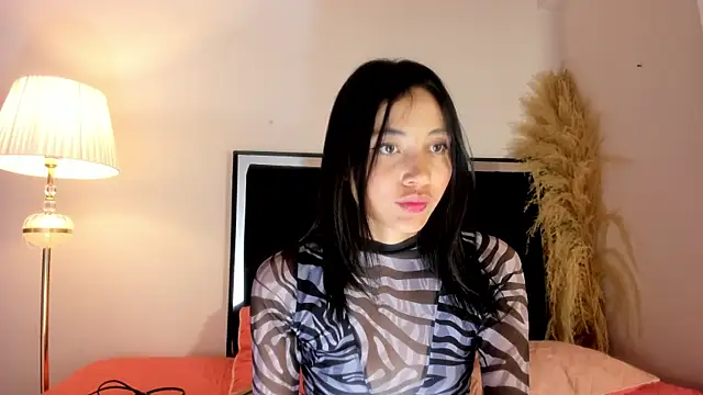Snapshot of lilithTeen1_ chatting on August 4, 4:42 pm lilithTeen1 online show from August 4, 4:42 pm