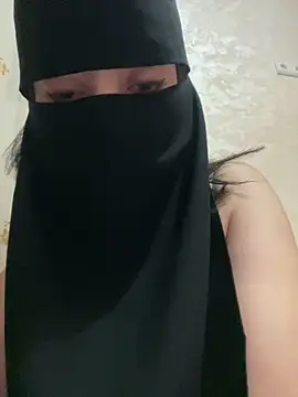 jijijoudia online show from October 29, 11:50 pm