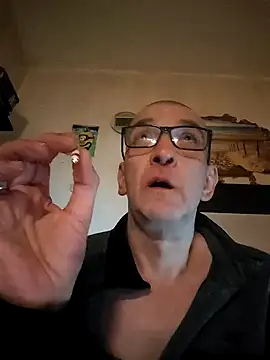 Nylonschlampe510 online show from September 11, 1:49 am