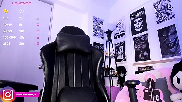 Lexyjoycce online show from February 21, 9:05 pm