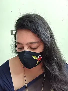 neelu-hoty online show from March 2, 8:32 am