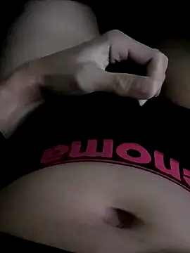 Snapshot of LAN69XXXX chatting on February 15, 9:37 pm LAN69XXXX online show from February 15, 9:37 pm