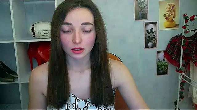  Barbie Kiss  online show from January 16, 12:42 pm