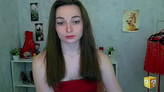  Barbie Kiss  online show from April 27, 1:42 pm