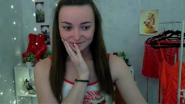 Snapshot of _Barbie_Kiss_ chatting on May 6, 1:05 pm Barbie Kiss online show from May 6, 1:05 pm