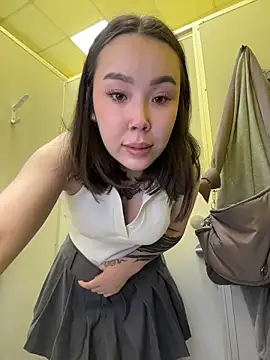 Asian Asami online show from April 30, 4:02 pm