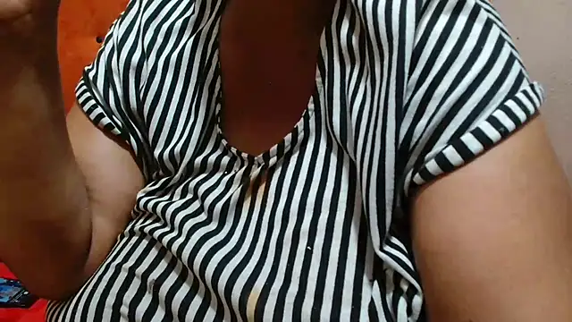 tinagiant online show from October 12, 5:06 am