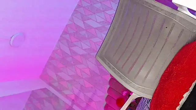 Snapshot of angelyy_02 chatting on January 26, 7:31 pm angelyy 02 online show from January 26, 7:31 pm