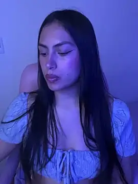  Danaa online show from March 14, 7:01 pm