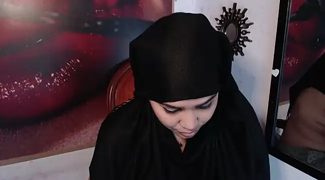 Snapshot of VenussTits97 chatting on December 31, 2:19 am VenussTits97 online show from December 31, 2:19 am