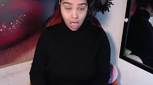 Snapshot of VenussTits97 chatting on January 24, 11:12 pm VenussTits97 online show from January 24, 11:12 pm