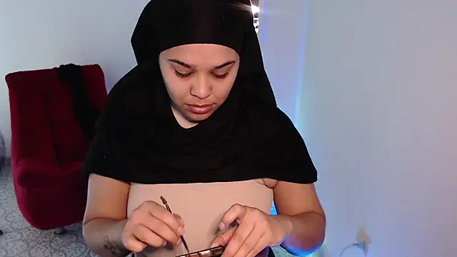 Snapshot of VenussTits97 chatting on March 10, 11:49 pm VenussTits97 online show from March 10, 11:49 pm