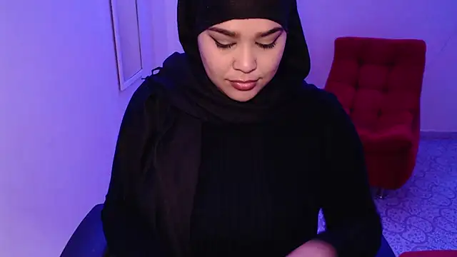 Snapshot of VenussTits97 chatting on October 4, 9:46 pm VenussTits97 online show from October 4, 9:46 pm