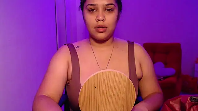 Snapshot of VenussTits97 chatting on March 7, 11:57 pm VenussTits97 online show from March 7, 11:57 pm