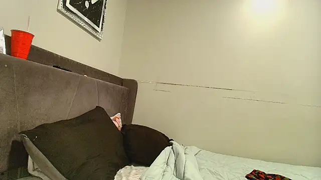 Naomiruty online show from October 29, 2:03 am