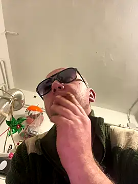 paul daniel online show from December 21, 5:31 pm