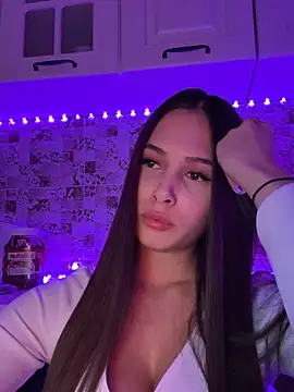 Snapshot of EricaWalls chatting on January 14, 12:33 am EricaWalls online show from January 14, 12:33 am