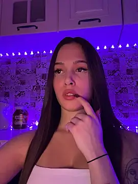 Snapshot of EricaWalls chatting on January 27, 9:33 pm EricaWalls online show from January 27, 9:33 pm