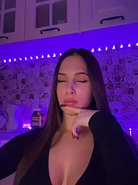 Snapshot of EricaWalls chatting on January 31, 9:48 pm EricaWalls online show from January 31, 9:48 pm