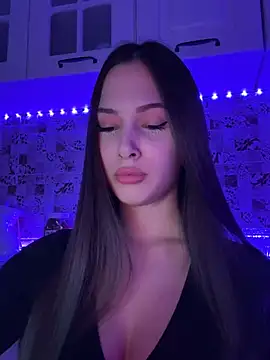 Snapshot of EricaWalls chatting on February 3, 4:20 pm EricaWalls online show from February 3, 4:20 pm