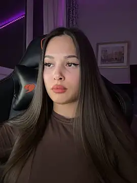 Snapshot of EricaWalls chatting on November 23, 10:09 pm EricaWalls online show from November 23, 10:09 pm