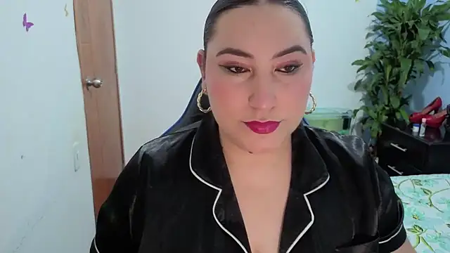 Snapshot of catalina_boobs chatting on July 17, 5:58 am catalina boobs online show from July 17, 5:58 am