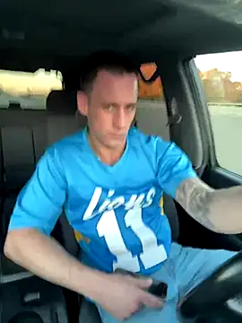 Snapshot of PeytonJohnn chatting on October 26, 9:42 pm PeytonJohnn online show from October 26, 9:42 pm