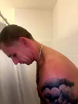 Snapshot of PeytonJohnn chatting on November 4, 9:47 pm PeytonJohnn online show from November 4, 9:47 pm